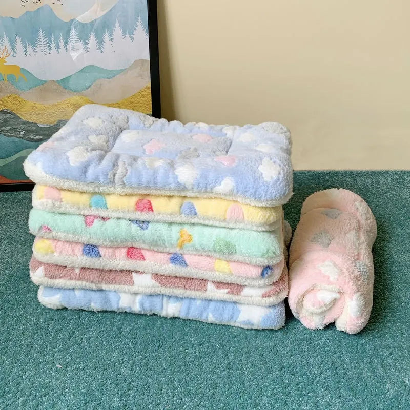 Soft Cat Bed Mats Warm Dog Bed Soft Fleece Pet Blanket