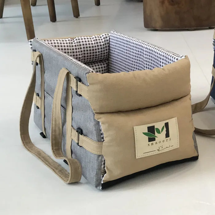 Dog Car Seat for Small Dog Center Console Seat Pet Booster Seat for Car Safety Travel Puppy Portable Dog Carrier for Cats Bag