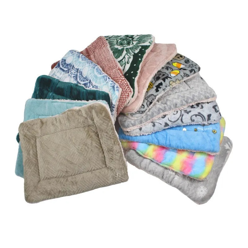 Soft Cat Bed Mats Warm Dog Bed Soft Fleece Pet Blanket